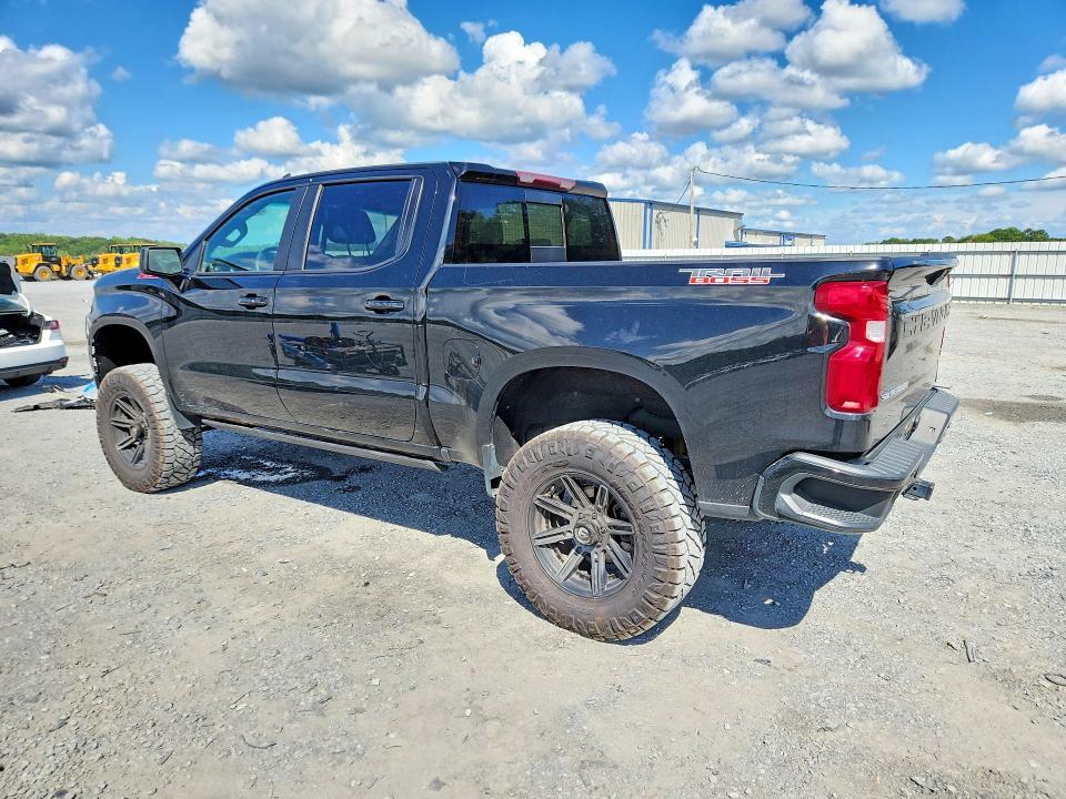 Photo 2 from auction – 2021 CHEVROLET SILVERADO with VIN 1GCPYFED9MZ306265