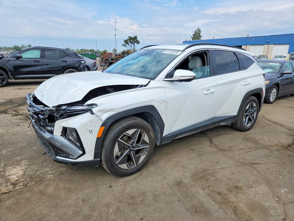 HYUNDAI TUCSON 2025 with VIN 3KMJC3DE7SE003374 - Photo from auction