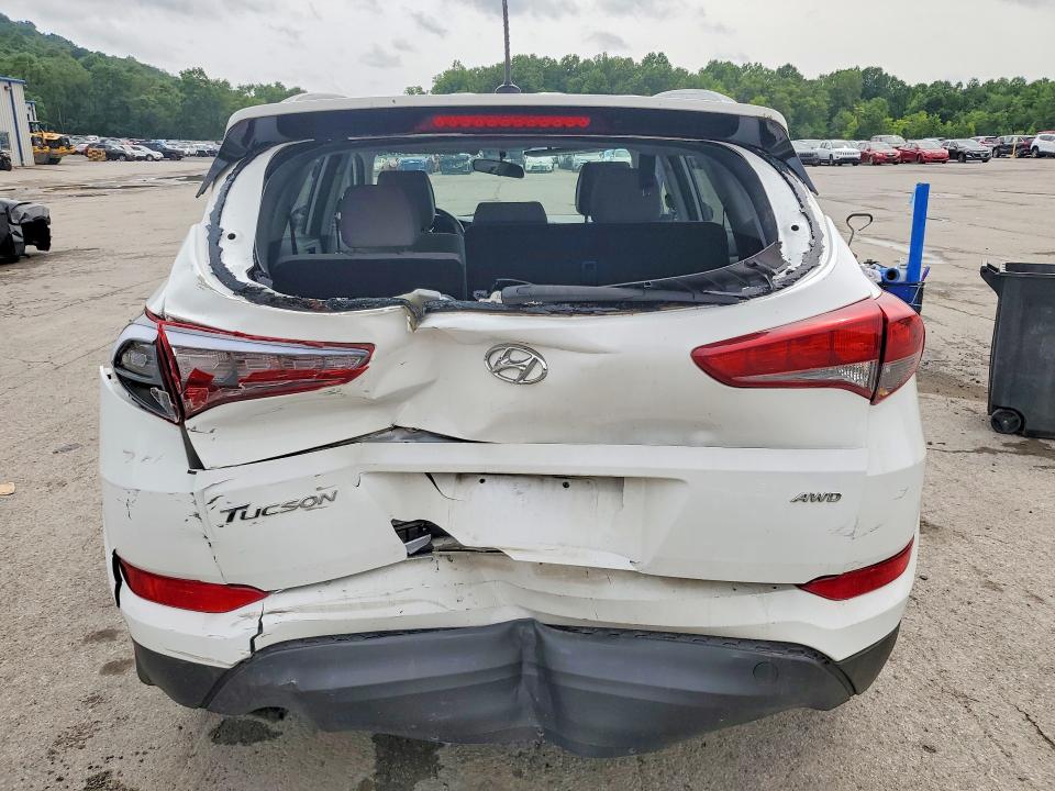 Photo 6 from auction – 2017 HYUNDAI TUCSON with VIN KM8J3CA43HU546368