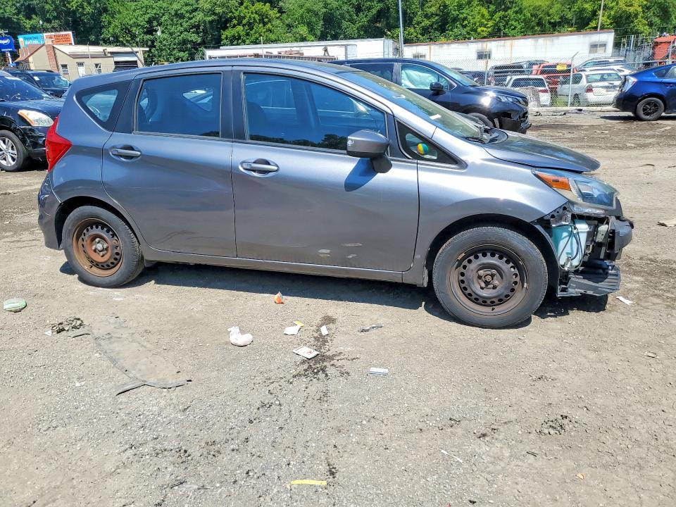 Photo 4 from auction – 2018 NISSAN VERSA NOTE with VIN 3N1CE2CP0JL366549