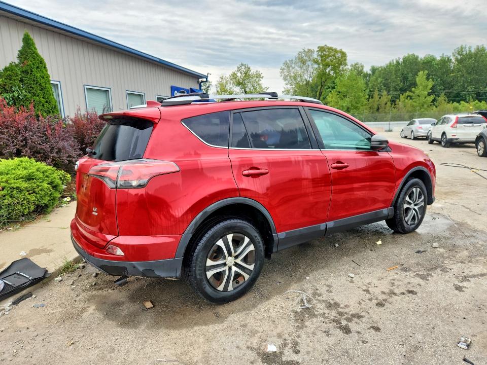 Photo 3 from auction – 2016 TOYOTA RAV4 with VIN 2T3BFREV8GW537513