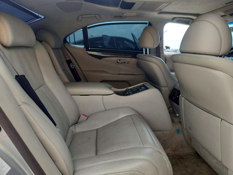 Photo 10 from auction – 2007 LEXUS LS with VIN JTHGL46FX75007705