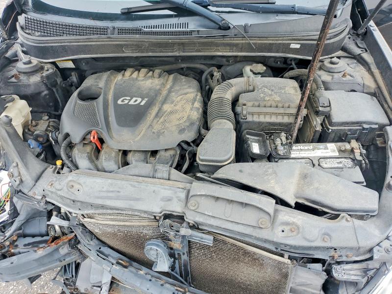 Photo 11 from auction – 2011 HYUNDAI SONATA with VIN 5NPEC4AC6BH180975