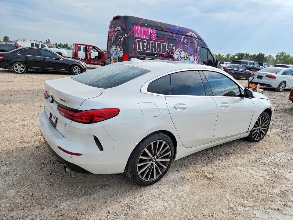 Photo 3 from auction – 2021 BMW 228XI with VIN WBA73AK04M7G72293