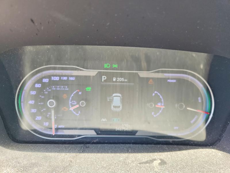 Photo 9 from auction – 2022 HYUNDAI TUCSON with VIN KM8JBCA1XNU031775