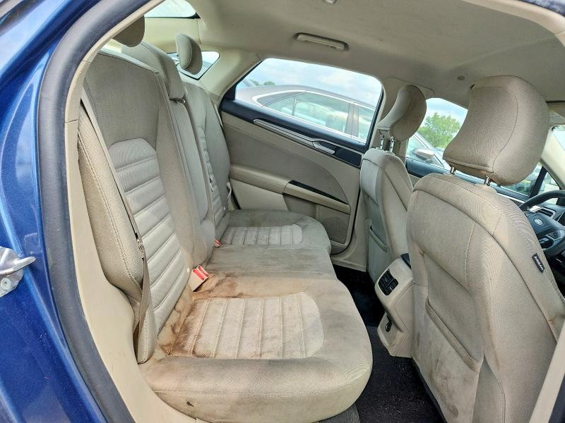 Photo 10 from auction – 2019 FORD FUSION with VIN 3FA6P0LU5KR151252
