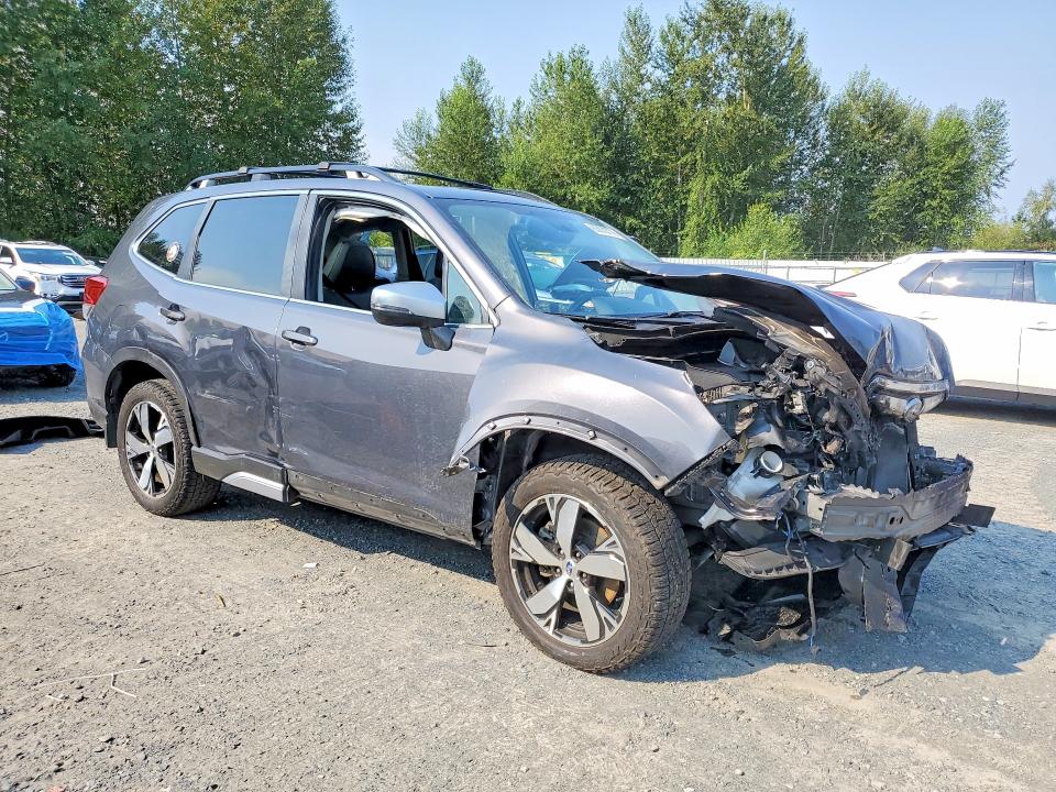 Photo 4 from auction – 2021 SUBARU FORESTER with VIN JF2SKAXC8MH454689