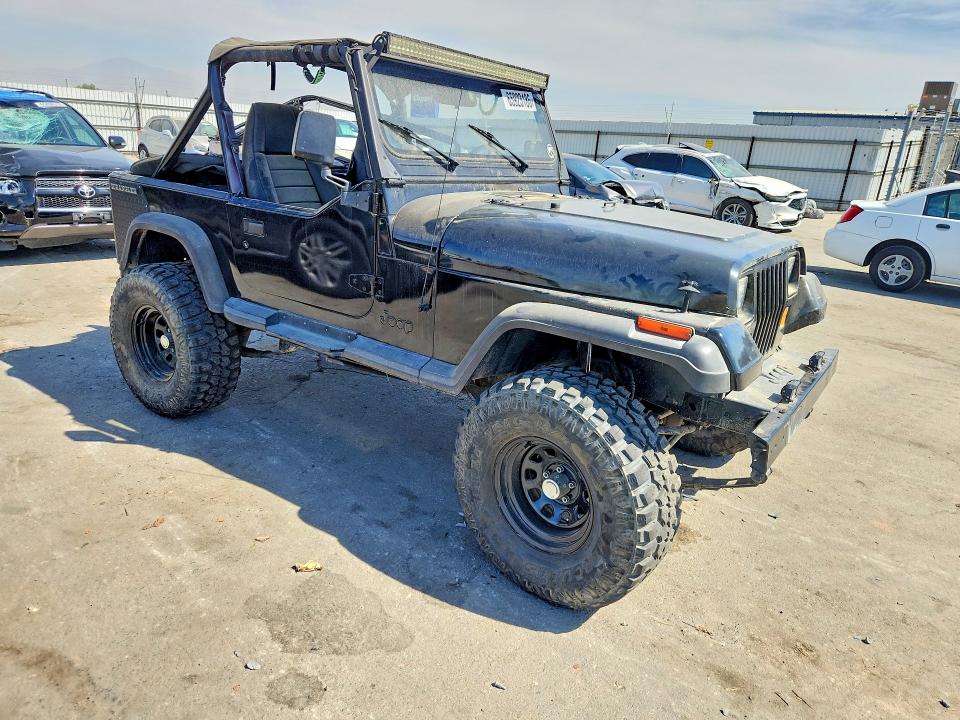 Photo 4 from auction – 1989 JEEP WRANGLER with VIN 2BCCV8116JB524260
