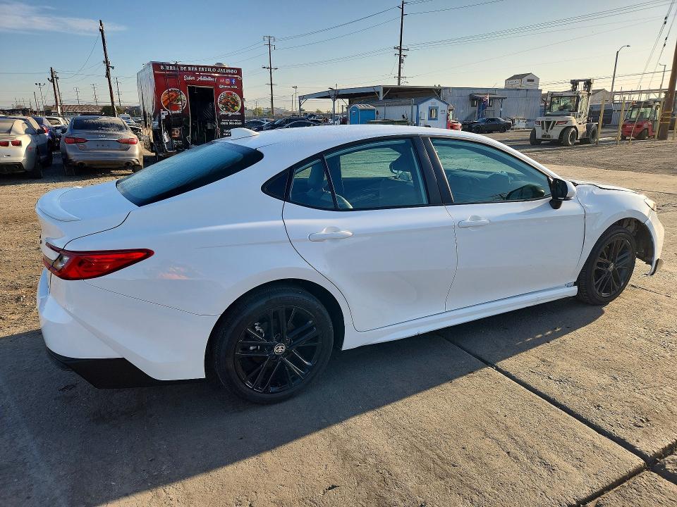 Photo 3 from auction – 2026 TOYOTA CAMRY with VIN 4T1DBADK8TU046424