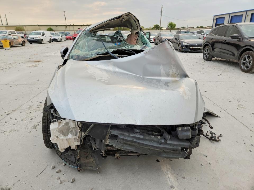 Photo 5 from auction – 2018 MAZDA 3 with VIN 3MZBN1V31JM197727