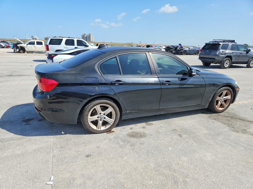 Photo 3 from auction – 2014 BMW 320 with VIN WBA3B1C57EP679426
