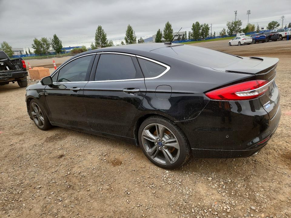Photo 2 from auction – 2018 FORD FUSION with VIN 3FA6P0VP0JR159703