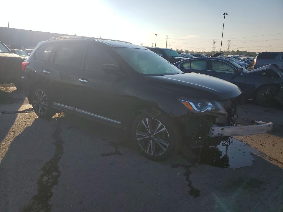 Photo 4 from auction – 2018 NISSAN PATHFINDER with VIN 5N1DR2MM2JC651495