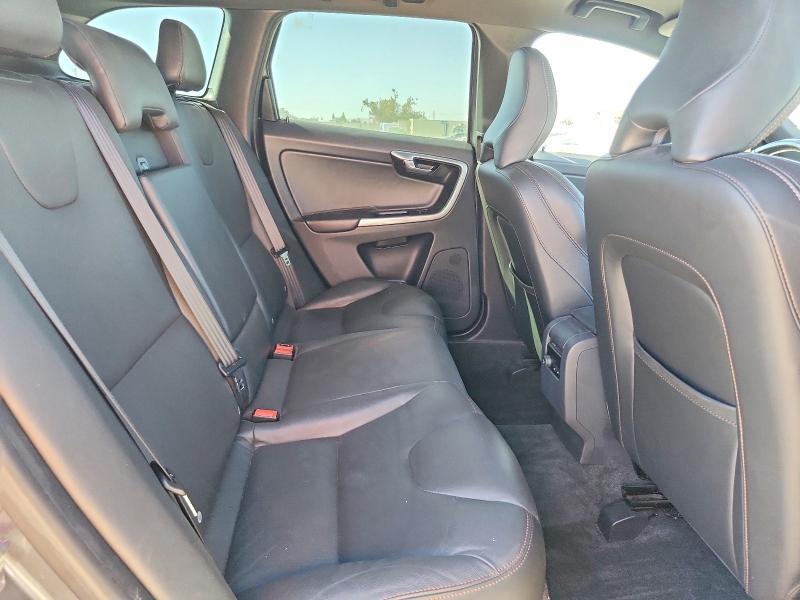 Photo 11 from auction – 2016 VOLVO XC60 with VIN YV449MRK9G2883028
