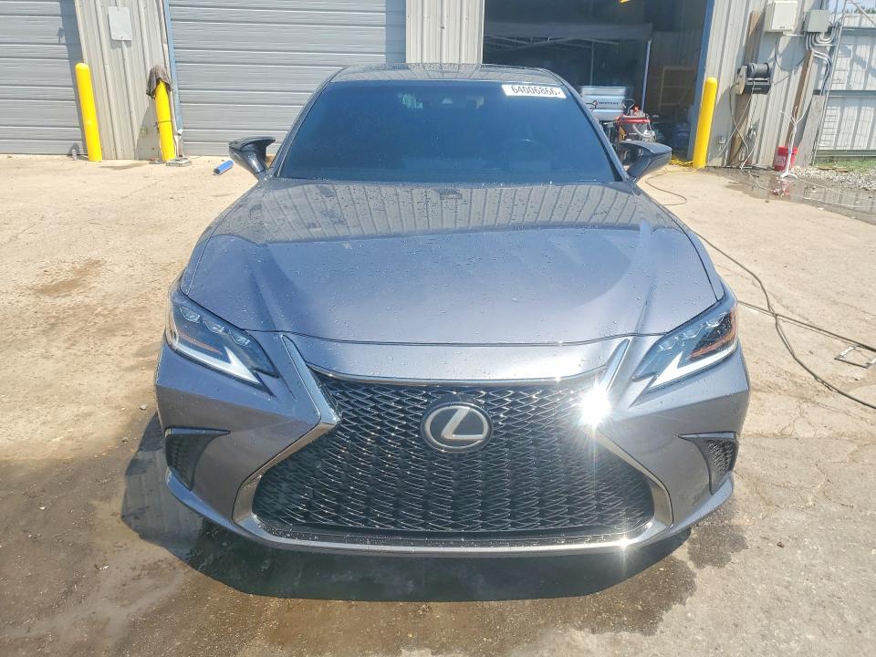 Photo 5 from auction – 2019 LEXUS ES with VIN 58ABZ1B13KU025274