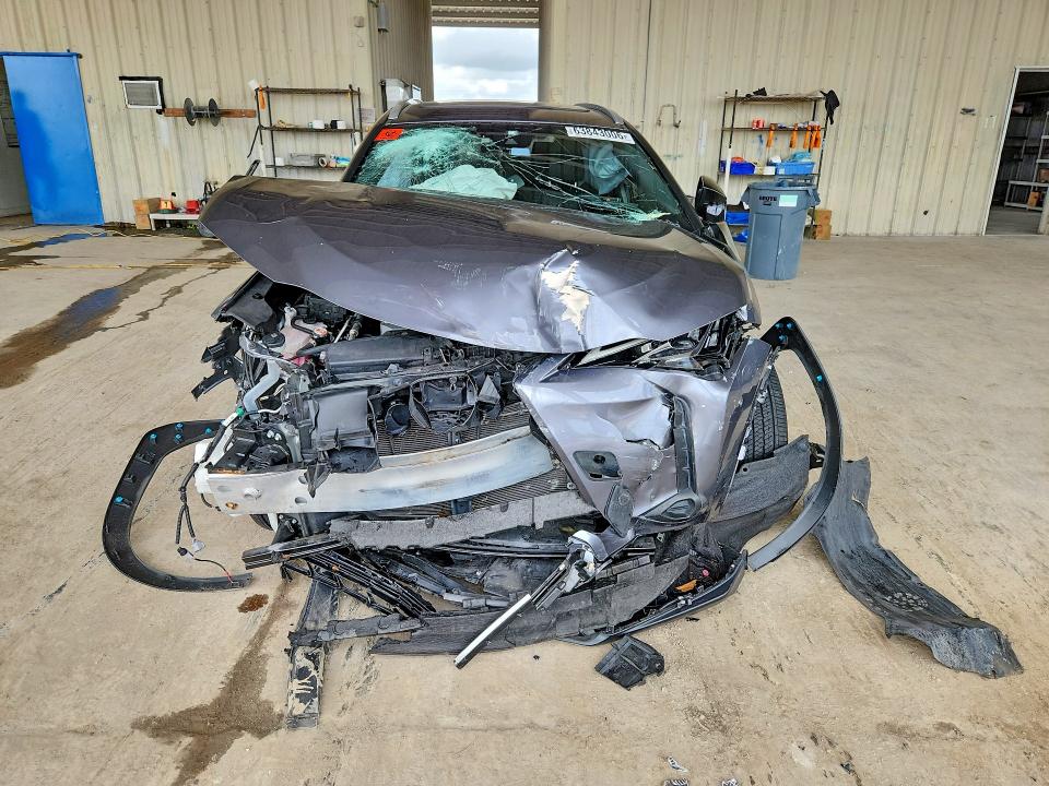 Photo 5 from auction – 2021 LEXUS UX with VIN JTHP3JBH2M2033170