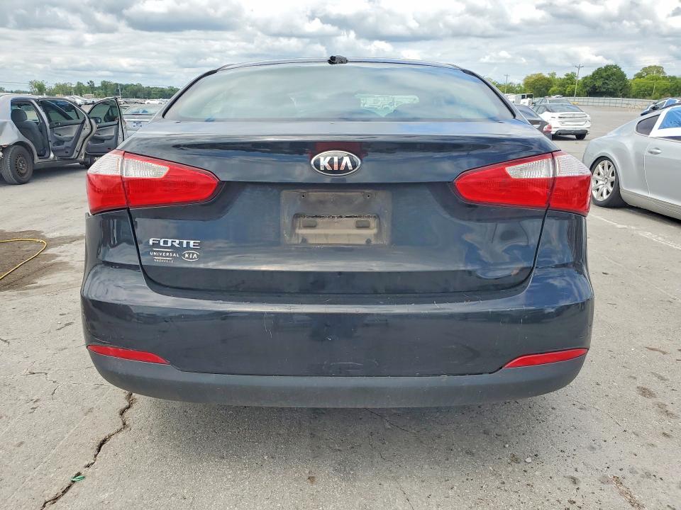 Photo 6 from auction – 2016 KIA FORTE with VIN KNAFK4A62G5552270