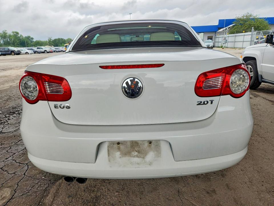 Photo 6 from auction – 2010 VOLKSWAGEN EOS with VIN WVWFA7AH4AV011365