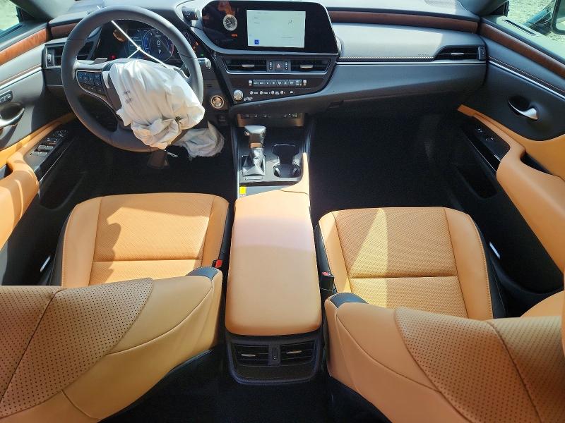 Photo 8 from auction – 2025 LEXUS ES 350 with VIN 58ADZ1B1XSU220006