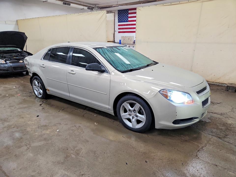 Photo 4 from auction – 2012 CHEVROLET MALIBU with VIN 1G1ZB5E07CF223850