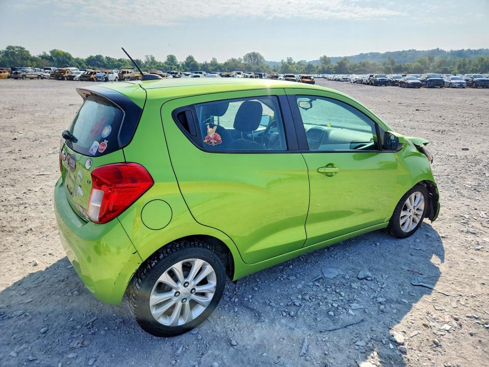 Photo 3 from auction – 2016 CHEVROLET SPARK with VIN KL8CD6SA3GC580047
