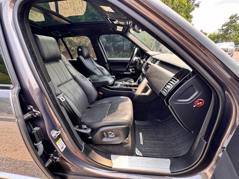 Photo 5 from auction – 2016 LAND ROVER RANGE ROVER with VIN SALGS2EF5GA296356