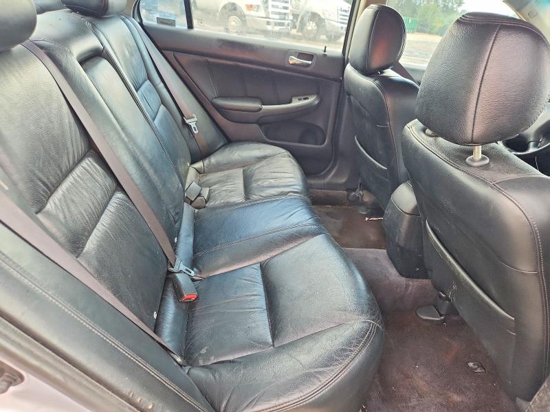Photo 10 from auction – 2004 HONDA ACCORD with VIN 1HGCM66504A104741