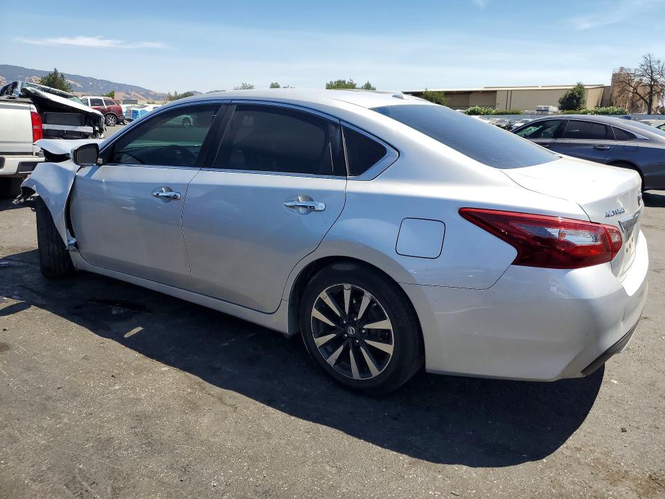 Photo 2 from auction – 2018 NISSAN ALTIMA with VIN 1N4AL3AP0JC215098