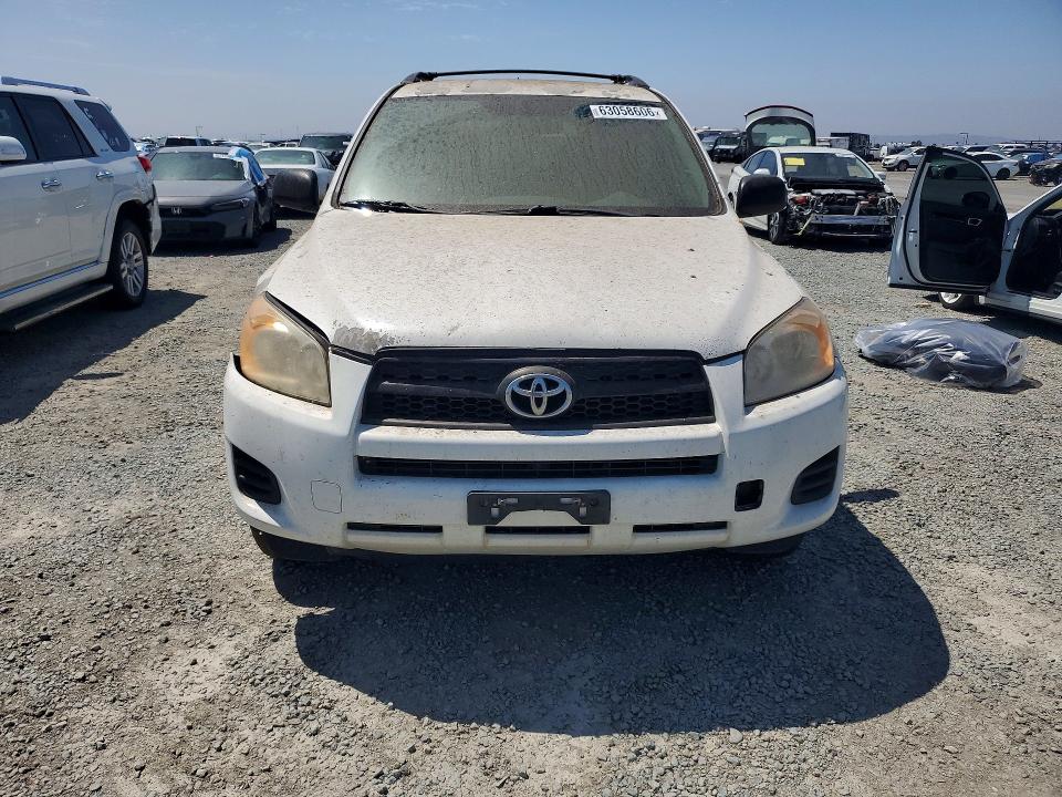 Photo 5 from auction – 2011 TOYOTA RAV4 with VIN 2T3KF4DV6BW094176