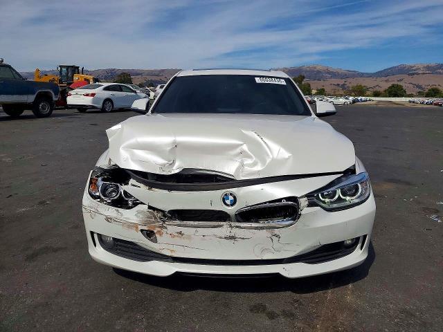 Photo 5 from auction – 2014 BMW 328 with VIN WBA3D3C57EK154045