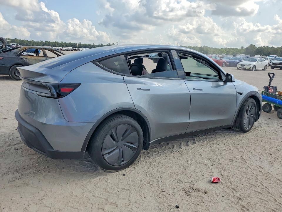 Photo 3 from auction – 2026 TESLA MODEL Y with VIN 7SAYGDEE7TA590973
