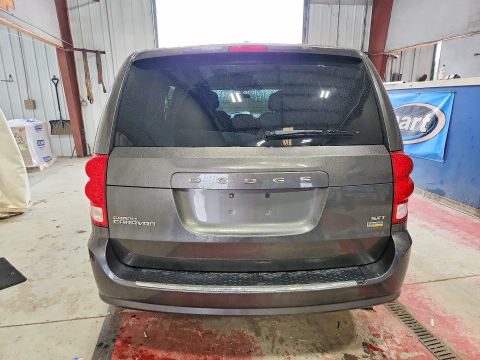 Photo 6 from auction – 2016 DODGE GRAND CARAVAN with VIN 2C4RDGCG2GR274832