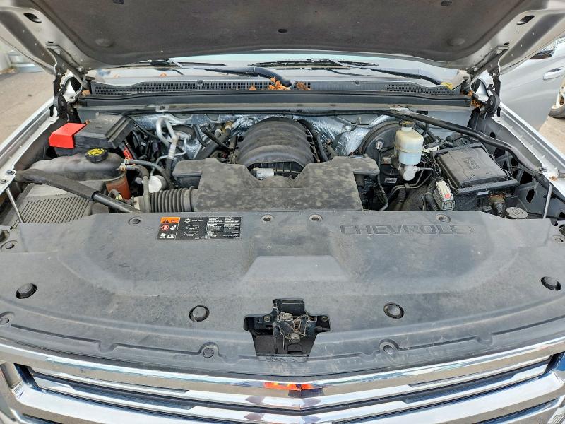 Photo 12 from auction – 2015 CHEVROLET SUBURBAN with VIN 1GNSKKKC4FR163431