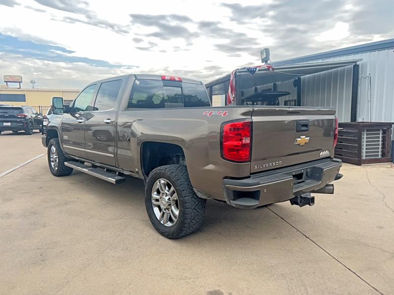 Photo 3 from auction – 2015 CHEVROLET SILVERADO with VIN 1GC1KXE88FF617187