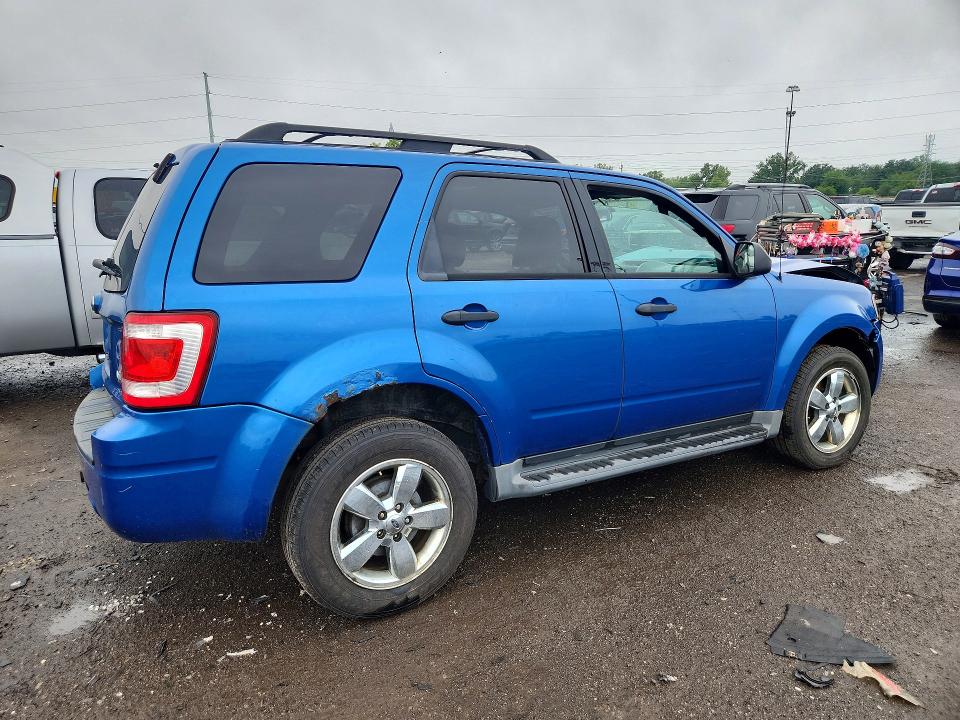 Photo 3 from auction – 2011 FORD ESCAPE with VIN 1FMCU9DGXBKC22545