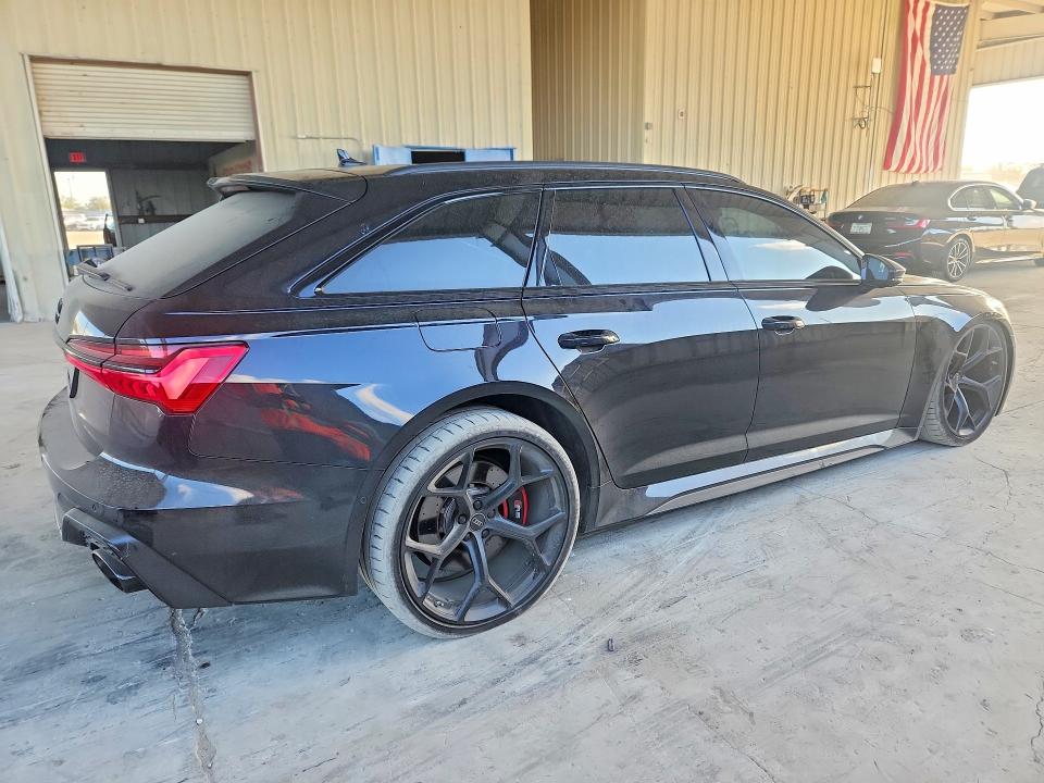 Photo 3 from auction – 2025 AUDI RS6 with VIN WUA1DBF21SN904882