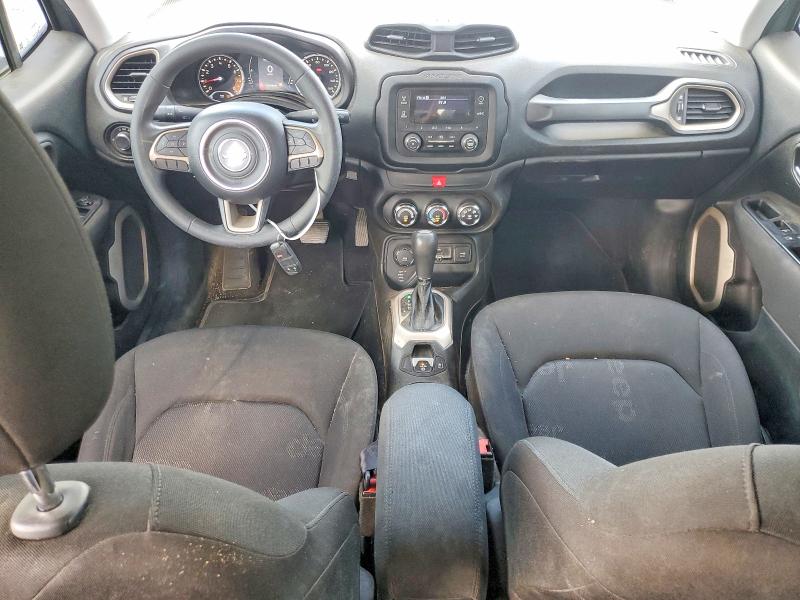 Photo 8 from auction – 2017 JEEP RENEGADE with VIN ZACCJBAB6HPG21593