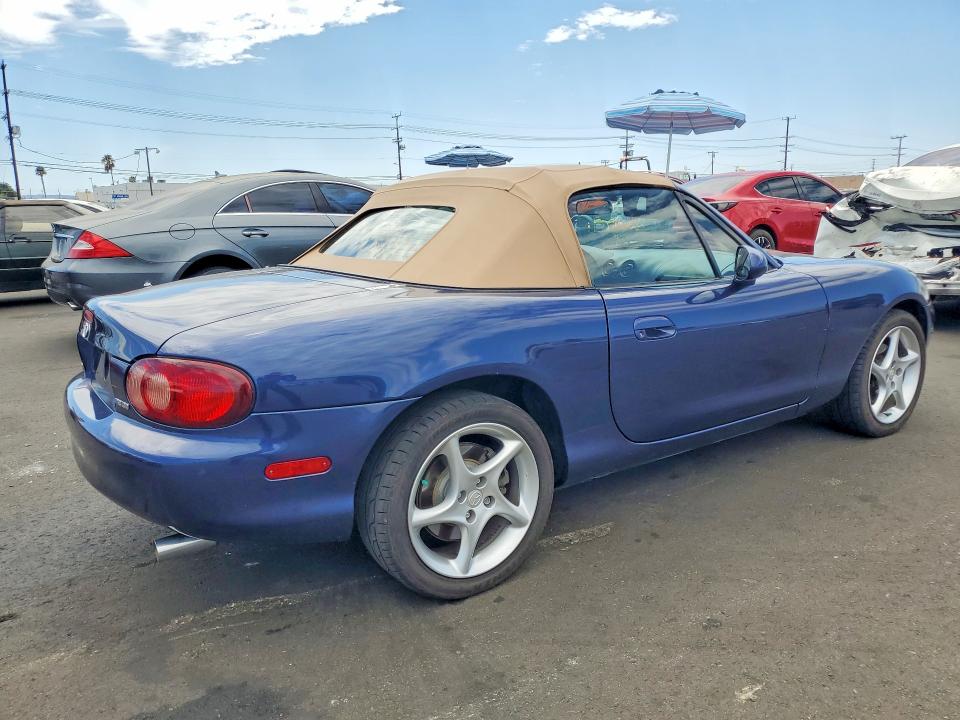 Photo 3 from auction – 2002 MAZDA MX-5 MIATA with VIN JM1NB353120232064