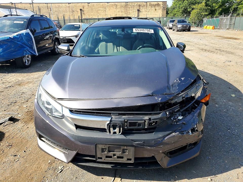 Photo 5 from auction – 2018 HONDA CIVIC with VIN 2HGFC2F75JH566817