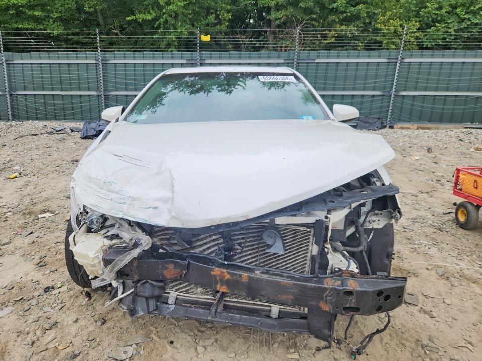Photo 5 from auction – 2014 TOYOTA CAMRY with VIN 4T1BK1FK7EU539700