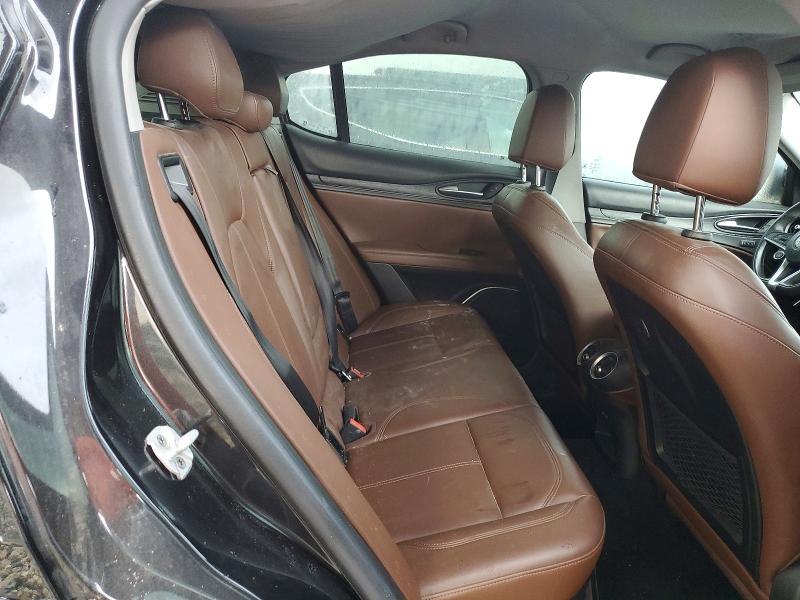 Photo 10 from auction – 2018 ALFA ROMEO STELVIO with VIN ZASFAKAN7J7B87945