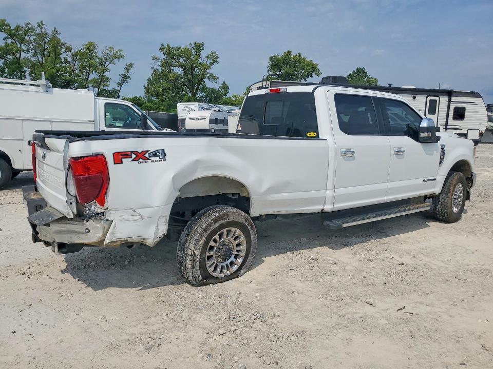 Photo 3 from auction – 2022 FORD F350 with VIN 1FT8W3BT3NED51330