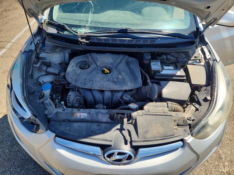 Photo 11 from auction – 2016 HYUNDAI ELANTRA with VIN 5NPDH4AE6GH735350