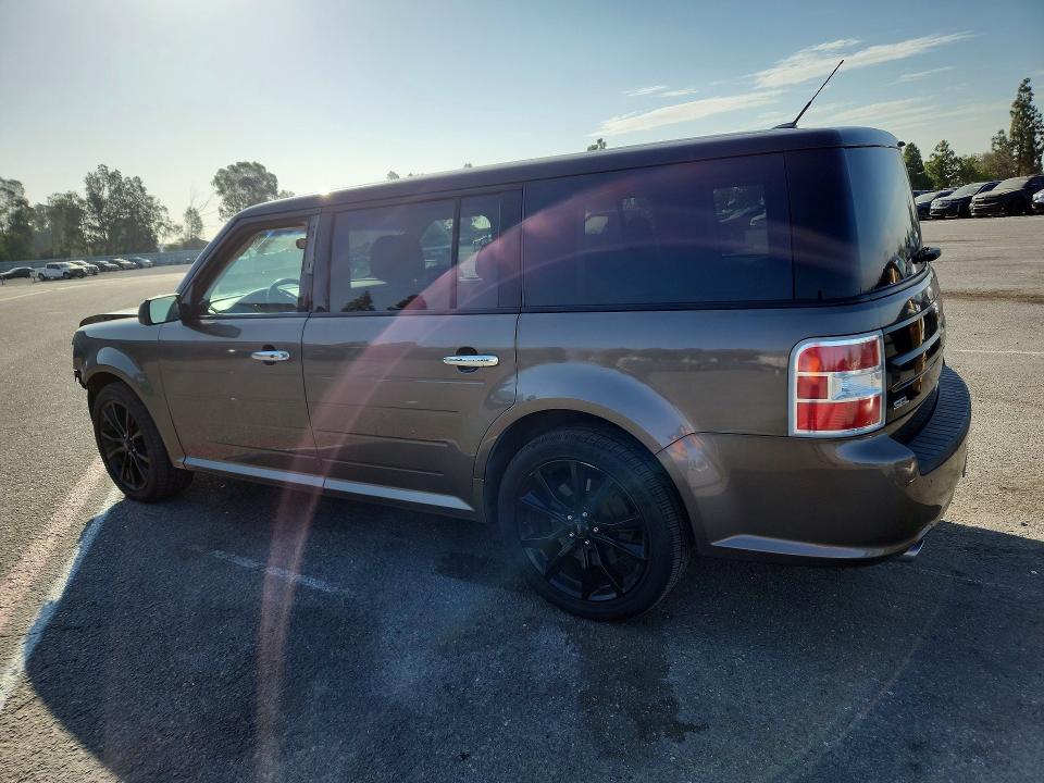 Photo 2 from auction – 2019 FORD FLEX with VIN 2FMGK5C81KBA34517