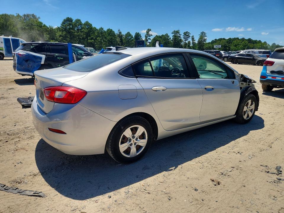 Photo 3 from auction – 2017 CHEVROLET CRUZE with VIN 1G1BC5SM4H7224848