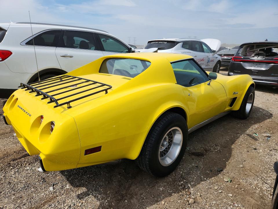 Photo 3 from auction – 1975 CHEVROLET CORVETTE with VIN 1Z37J5S427768