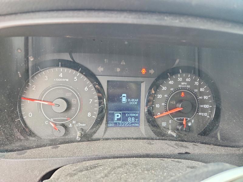 Photo 9 from auction – 2016 TOYOTA SIENNA with VIN 5TDKK3DC4GS752624