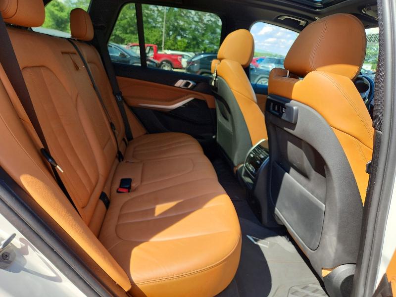 Zdjęcie 11 z aukcji – 2019 BMW X5 z VIN 5UXCR6C56KLL14989