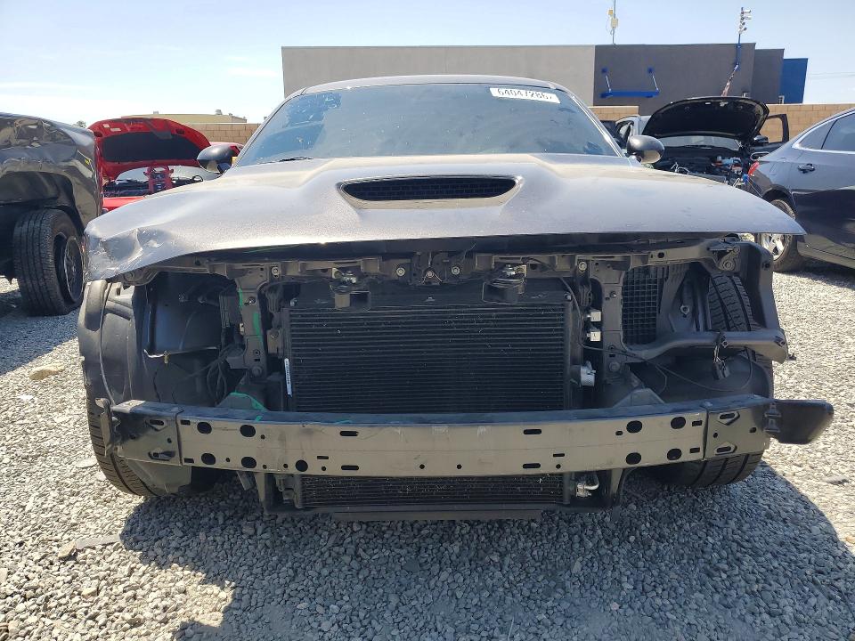 صورة رقم 5 من المزاد - 2023 DODGE CHALLENGER مع VIN 2C3CDZJG8PH610563