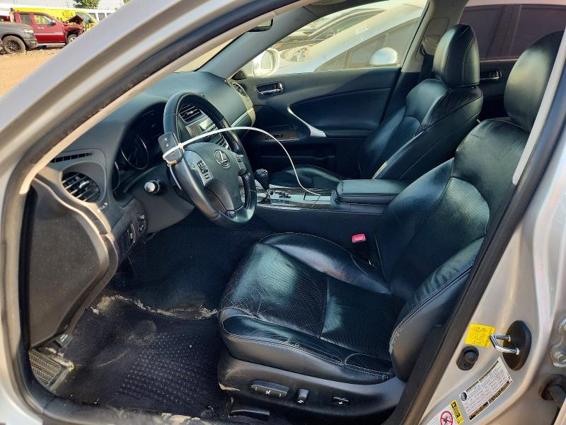 Photo 7 from auction – 2012 LEXUS IS with VIN JTHCF5C28C5055727